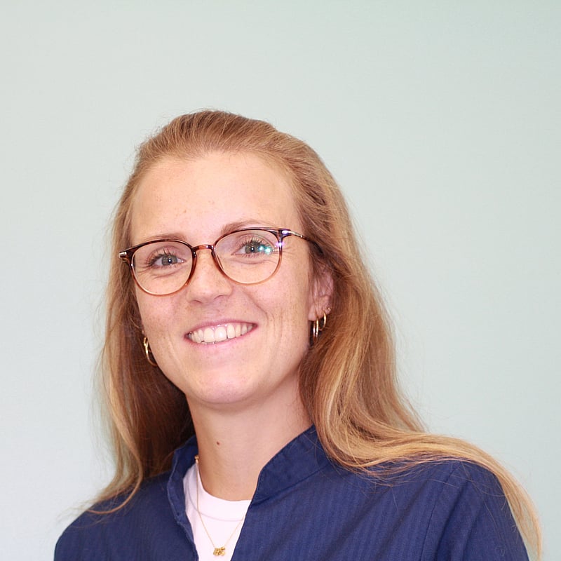 Photo of Mandy Serrarens, Dierenartsassistent