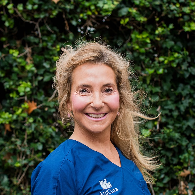 Foto van Caroline van Valkenburg-Jordan, Paraveterinair