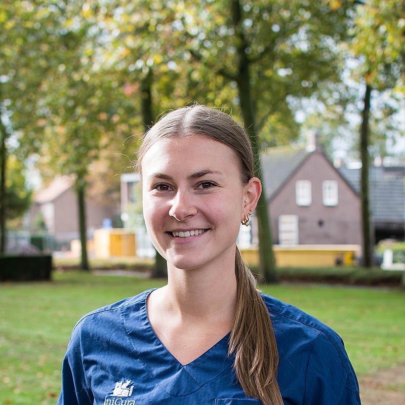 Foto van Britt Somers, Paraveterinair En Assistent Praktijkmanager