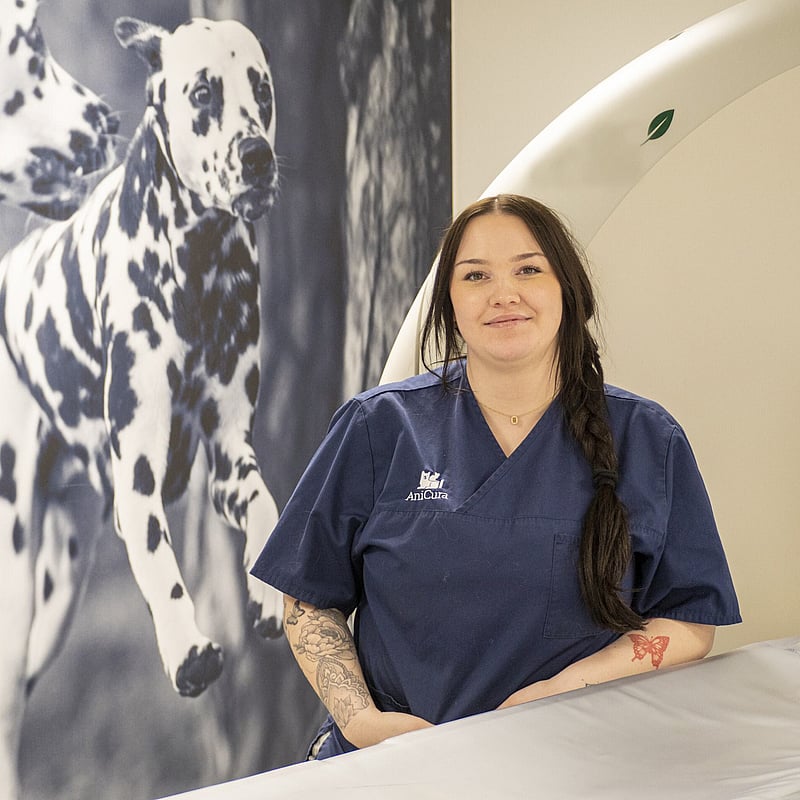 Photo of Kim van Aalst, Paraveterinair