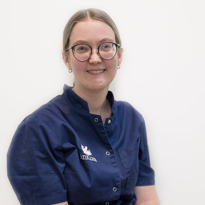 Photo of Corien Pannekoek, Paraveterinair