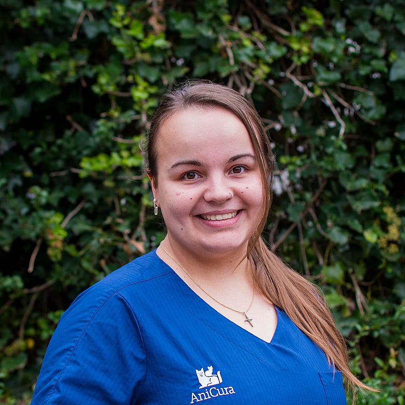 Foto van Kelly van den Heuvel, Paraveterinair