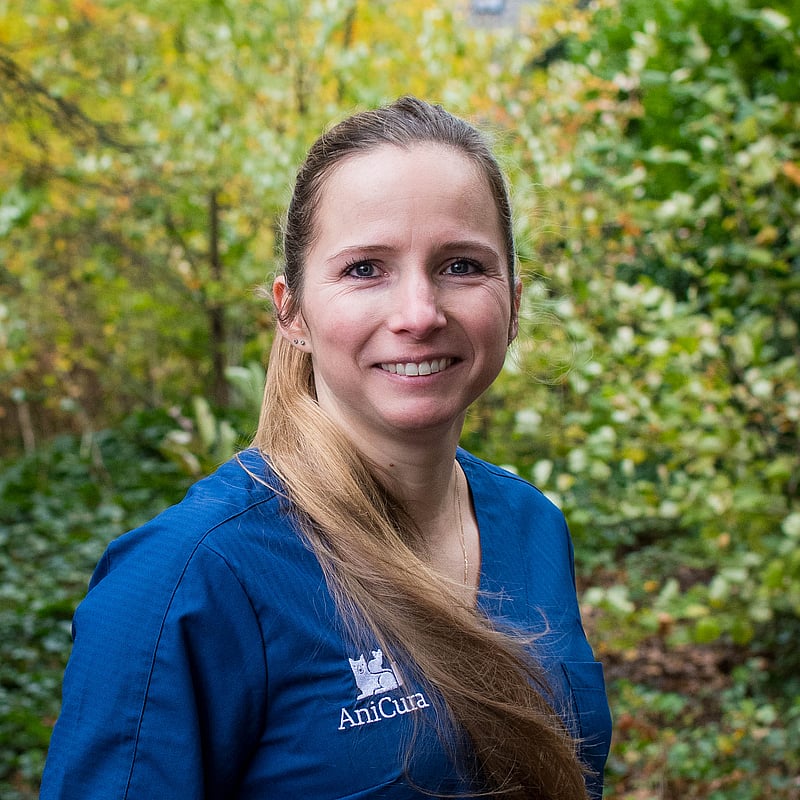 Foto van Julie Jansen, Paraveterinair