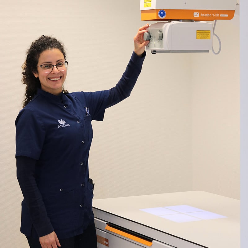 Photo of Stella Bijker, Paraveterinair In Opleiding