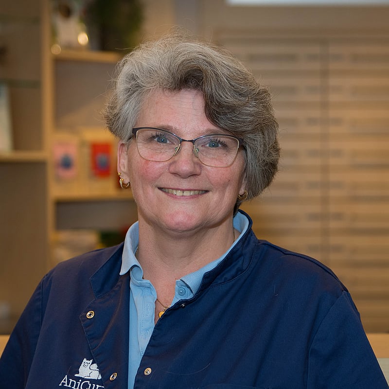 Photo of Karen Hippe-Blok, Paraveterinair