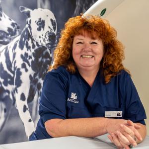 Photo of Petra van der Meij, Paraveterinair